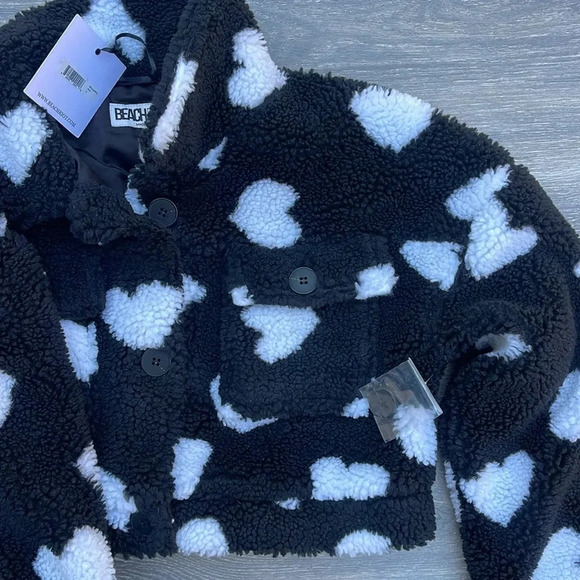 Beach Riot Devin Jacket, black with white hearts - Picture 10 of 10